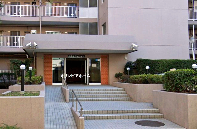 小島スカイハイツ　９F　リ フォーム済のエントランス