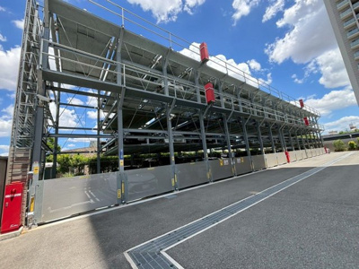 【駐車場】 | シャルマンフジ堺シティフロント | ウォークスルークローゼットありますよ！２つの出入り口があり、通り抜けが可能で、家事や生活の動線を効率化できますね♪