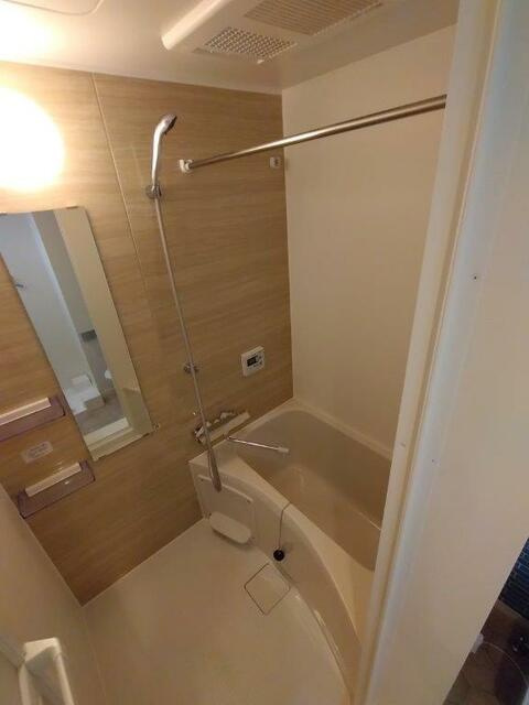 Glanz東瑞江の浴室