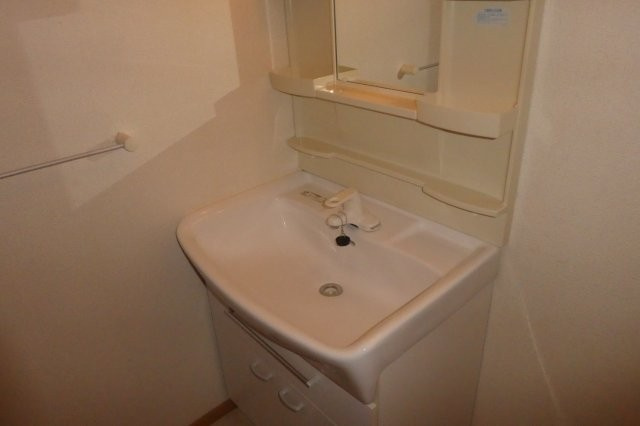 シェソワBの独立洗面台