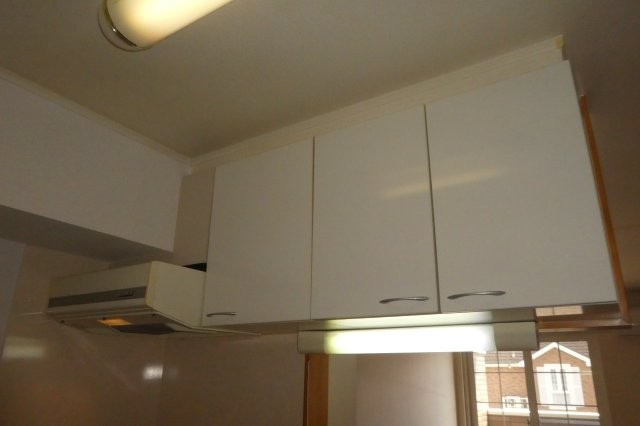 シェソワBのキッチン|キッチン上収納