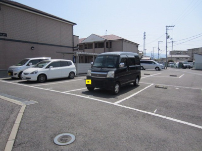 【駐車場】 | レボントゥリはせで2番館