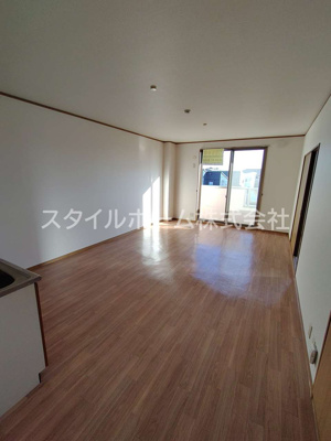 【居間・リビング】 | メゾンソレイユ | イメージ写真です。