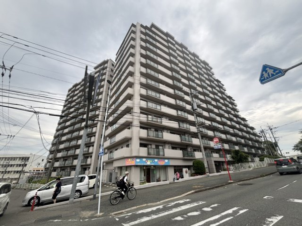 ファミール二日市の画像