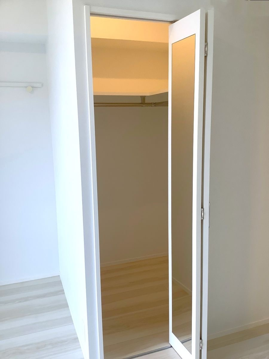 新品家具付きマンション築港本町14(KaGood福岡)の収納