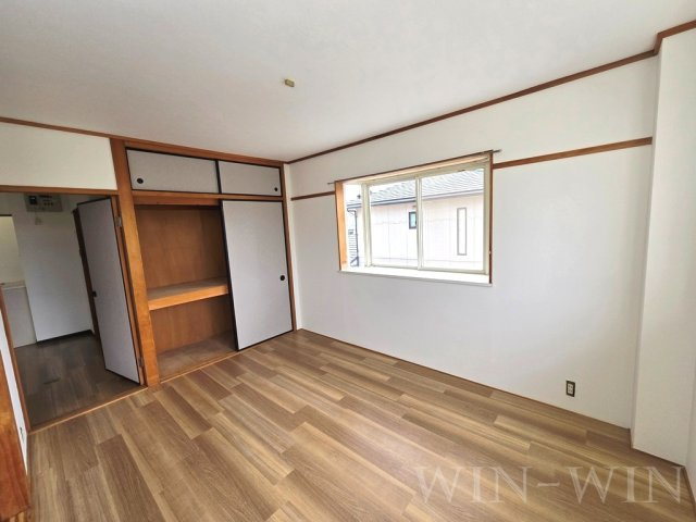 エルディム藤の洋室