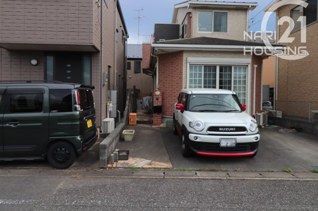 【前面道路含む現地写真】 | 青梅市新町7丁目　中古戸建 | 注文住宅になります