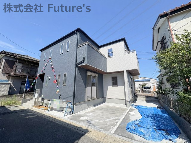 吉川市栄町　新築戸建　全1棟の外観|2025年8月完成の新築戸建です