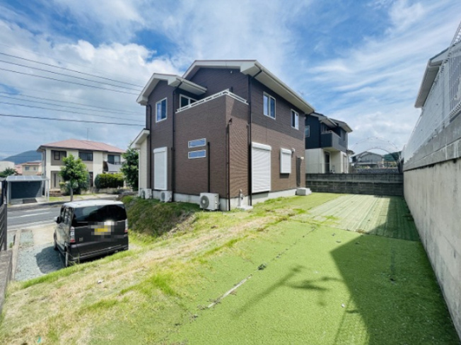 【庭】 | 宗像市広陵台３丁目 | お庭が広く、BBQやガーデニングにも最適です＾＾