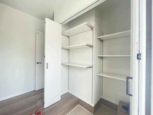 八幡西区若葉3丁目の玄関