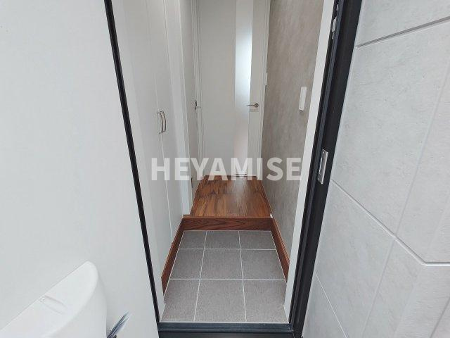 Prezia福田の玄関