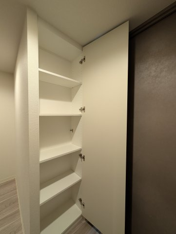 【収納】プレサンス名駅南ブリエ 