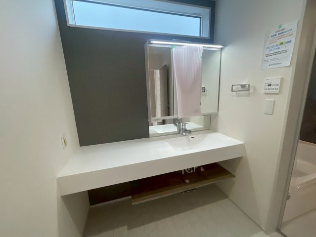 横浜市戸塚区名瀬町　新築戸建【仲介手数料無料】カースペース2台