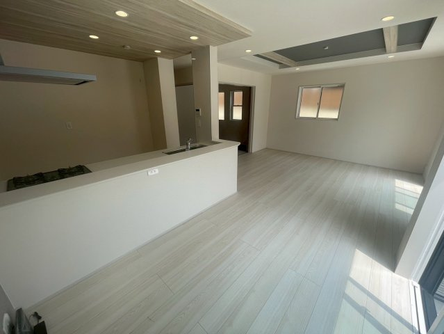 横浜市戸塚区名瀬町　新築戸建【仲介手数料無料】カースペース2台