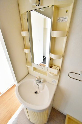 ポートヴィラメイセイの独立洗面台