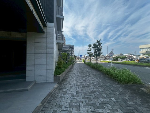 中古マンション　シティライフ豊橋デュアルコートイーストのその他|東側前面道路