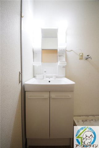 グランディールⅠの独立洗面台