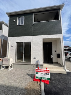 松本市笹賀　新築一戸建て