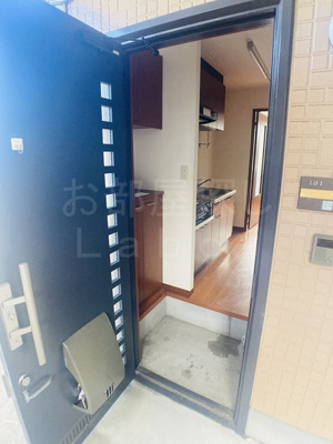 【玄関】 | シャーメゾン酒匂