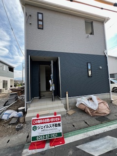 松本市笹賀　新築一戸建て