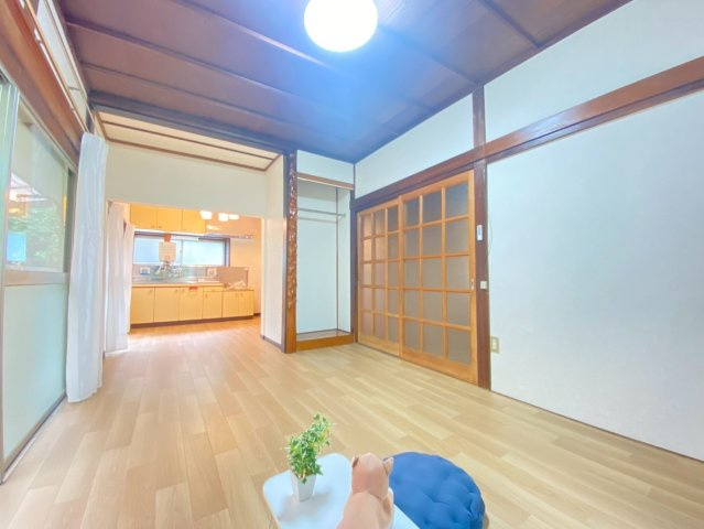 【居間・リビング】