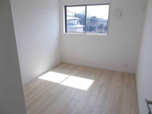 クレイドルガーデン前橋市粕川町女渕第２　１号棟の洋室|２階洋室１です