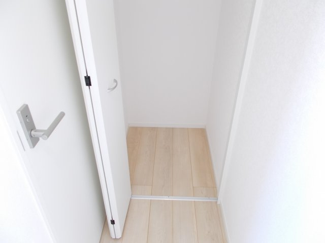 クレイドルガーデン前橋市粕川町女渕第２　１号棟の収納|2階ホール収納です