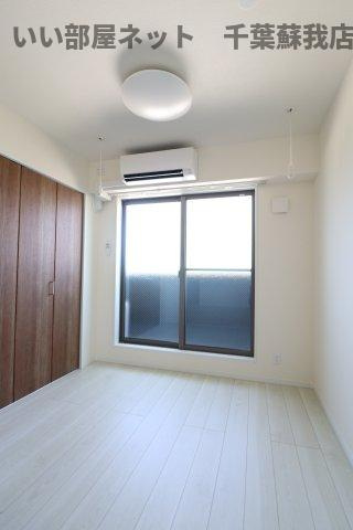 マロン クレールの寝室|落ち着いて過ごせるお部屋なので、寝室にいかがでしょうか