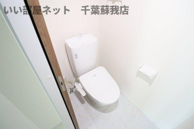 マロン クレールのトイレ|落ち着いた色調のトイレです