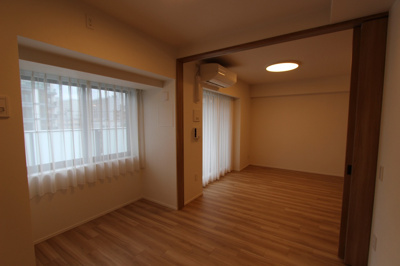 【洋室】 | シエリア錦町一丁目 | 南側洋室6帖