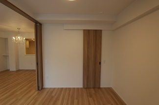 【洋室】 | シエリア錦町一丁目 | 南側洋室6帖