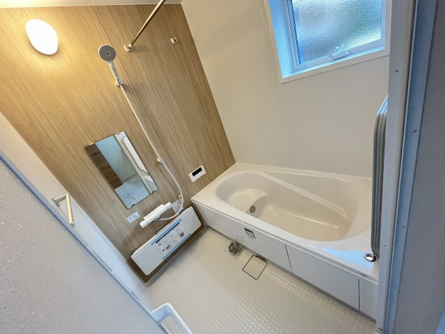 【内装】 | 福岡市南区和田2丁目第1　1号棟（全1棟）【仲介手数料無料・0円】 | 施工例。浴室です。施工例は完成時と異なる場合があります。