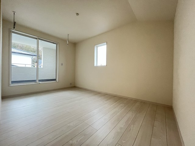 【寝室】 | 福岡市南区和田2丁目第1　1号棟（全1棟）【仲介手数料無料・0円】 | 施工例。施工例は完成時と異なる場合があります。