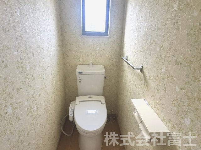 ファミールガーデンA棟のトイレ