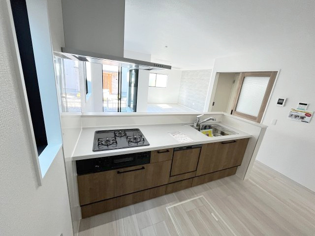 【キッチン】 | 福岡市南区皿山1丁目6期　2号棟（全2棟）【仲介手数料無料・0円】 | 現地写真。
