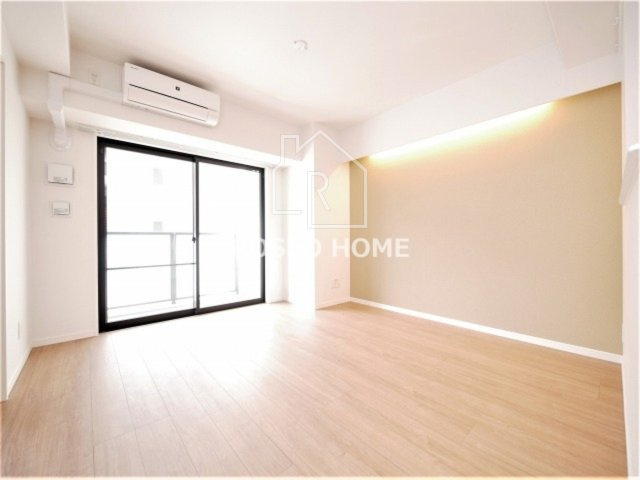 パンセ新町の居間・リビング