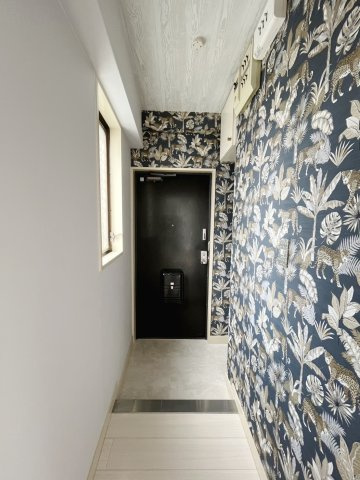 第2森本ビルの玄関