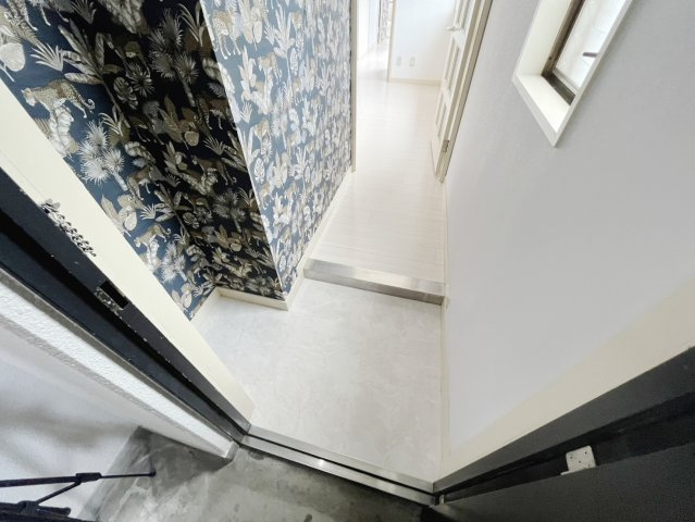 第2森本ビルの玄関