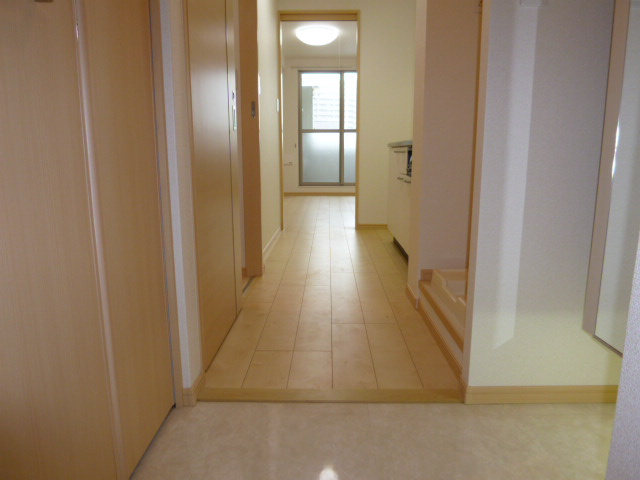 グレイスＫＩＫＫＡＷＡの玄関|玄関