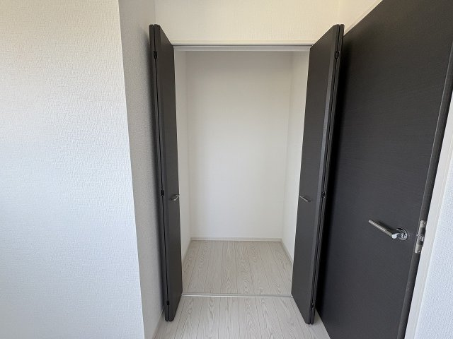 【収納】 | 福岡市南区皿山1丁目6期　1号棟（全2棟）【仲介手数料無料・0円】 | 施工例。施工例は完成時と異なる場合があります。