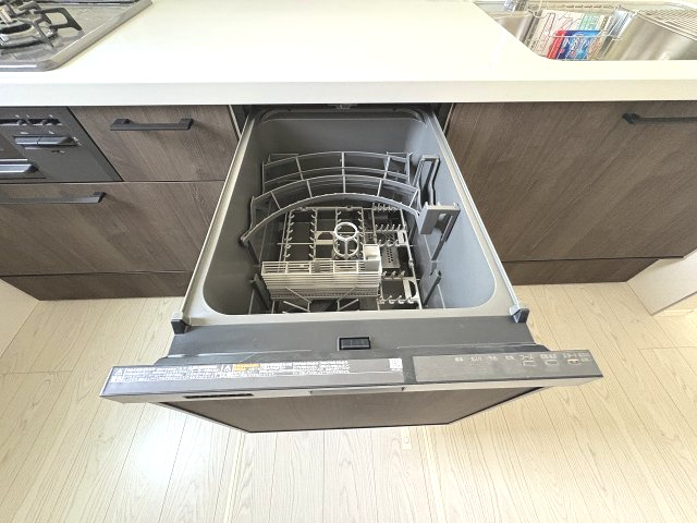 【キッチン】 | 福岡市南区皿山1丁目6期　1号棟（全2棟）【仲介手数料無料・0円】 | 施工例。施工例は完成時と異なる場合があります。