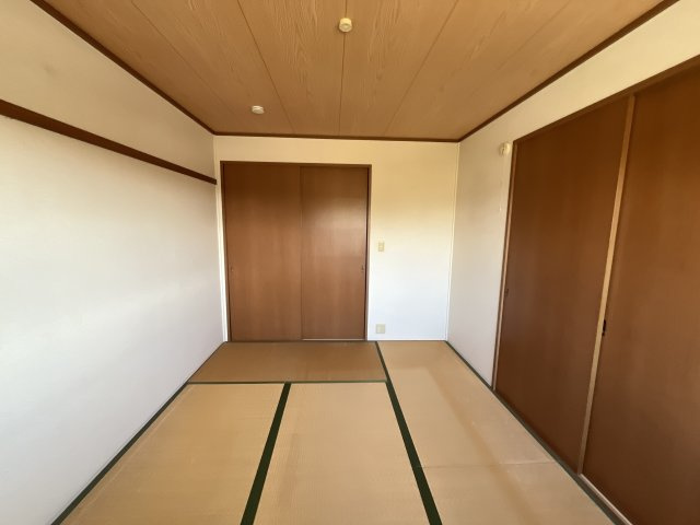 グランパルク元沖の和室