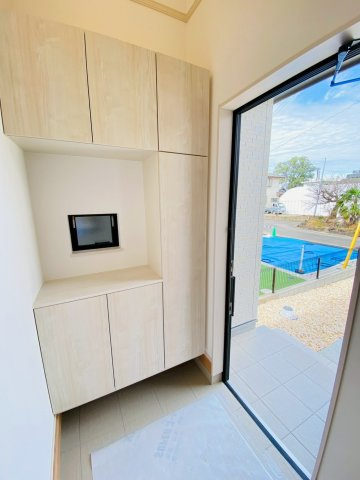 ハートフルタウン／菊陽町原水／B号棟の玄関