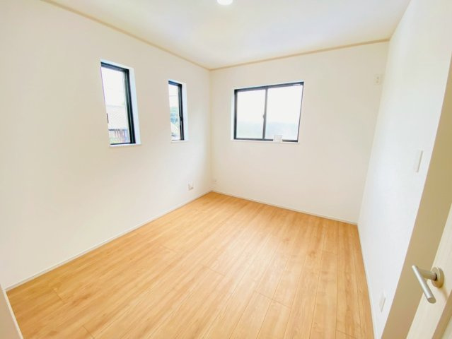 ハートフルタウン／菊陽町原水／B号棟の洋室