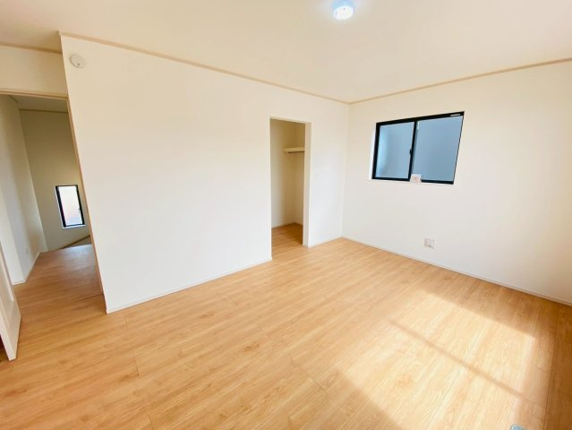 ハートフルタウン／菊陽町原水／B号棟の洋室