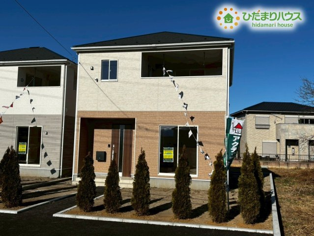 深谷市武蔵野第2　新築一戸建て　クレイドルガーデン　01の外観|南西側が開けているため、一日を通して陽当たりが確保しやすい立地です！
