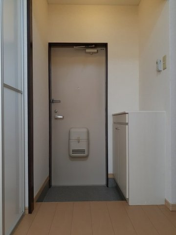 コーポＮＫの玄関