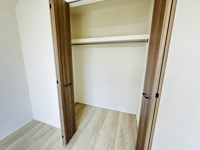 茅ヶ崎市松が丘1丁目　新築戸建　の収納