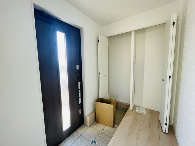 【玄関】 | 深谷市武蔵野第2　クレイドルガーデン　新築戸建　全3棟　1号棟