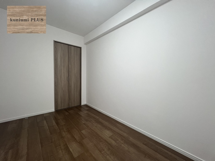 ヴィルヌーブ野江内代の洋室